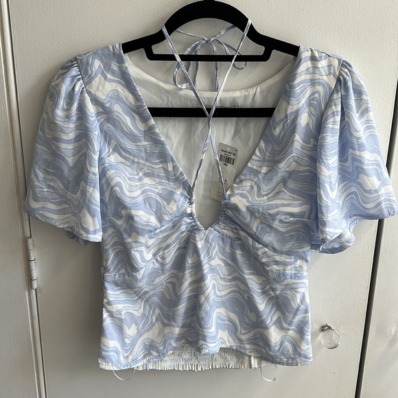 NWT Abercrombie Keyhole Strappy Blouse - Picture 4 of 4